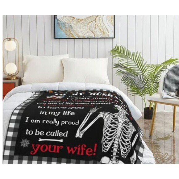 Plush Blanket Throw "Wife, Love, Gift"Lightweight Plush Fuzzy Cozy Soft Blankets - Picture 2 of 9
